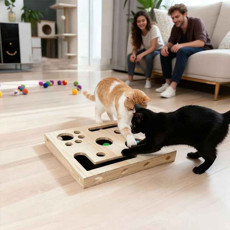 Griffoir en bois pour chat – Labyrinthe interactif avec balles à grelots