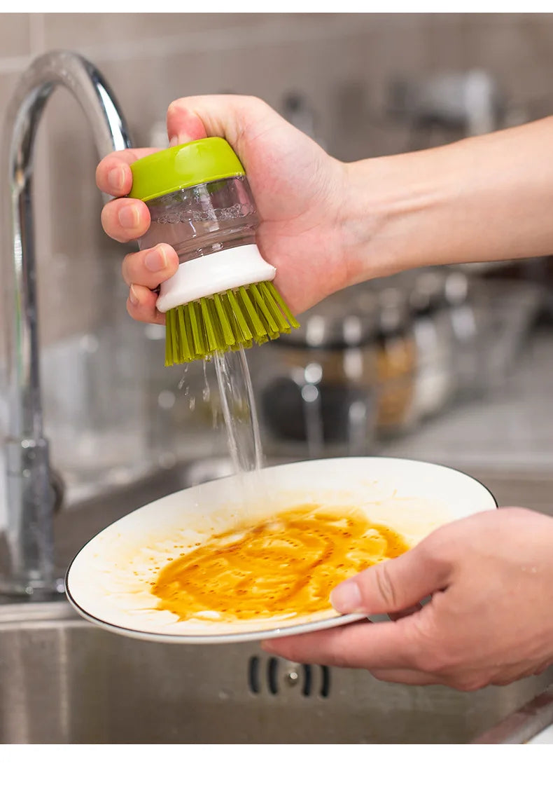 Brosse à Vaisselle avec Distributeur de Savon Intégré – Tête Remplaçable, Support Inclus